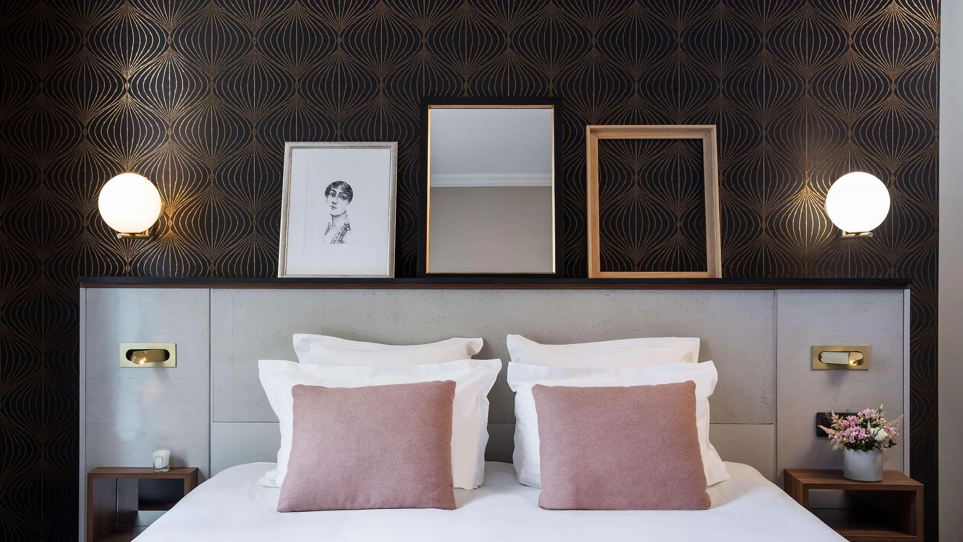 Western La Demeure Hotel